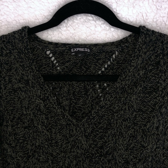 Express Sweater - Picture 2 of 2